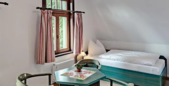 Auersberg Haus Inn *